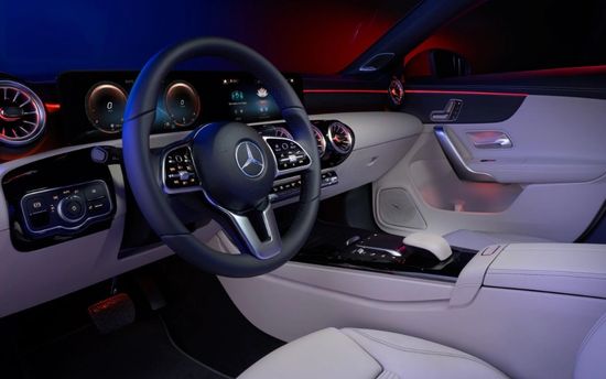Mercedes benz cla interior