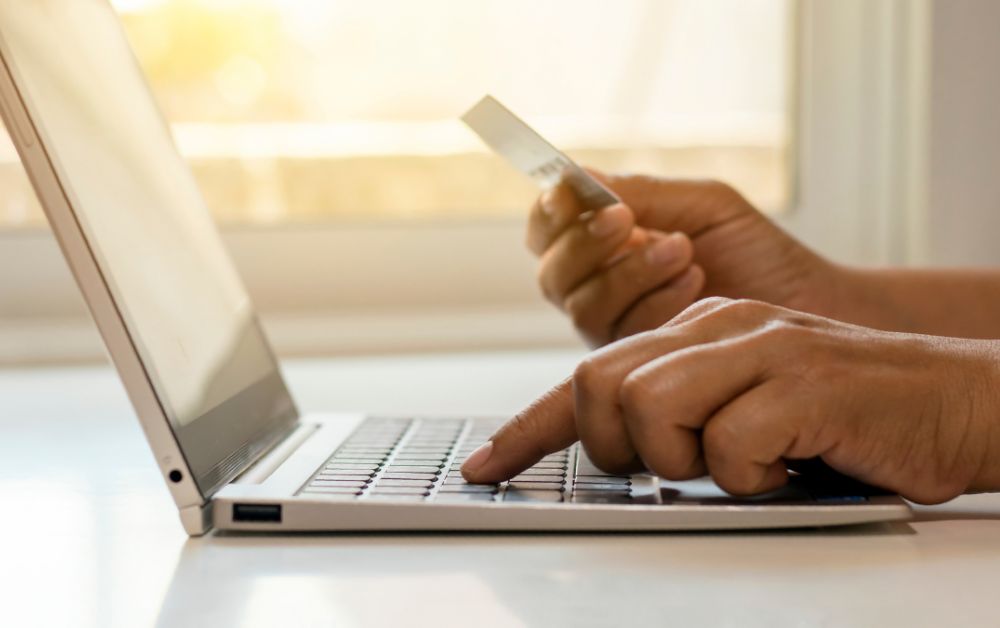 Do Car Payments Come Out Automatically?