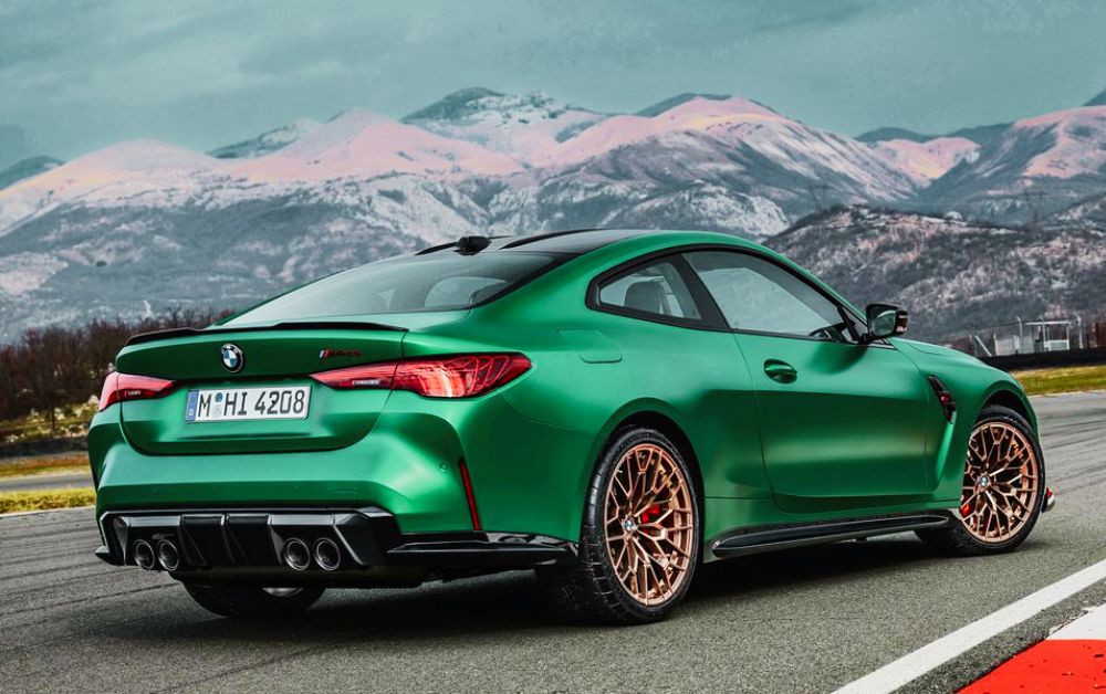 Unveiling the Power-Packed 2025 BMW M4 CS