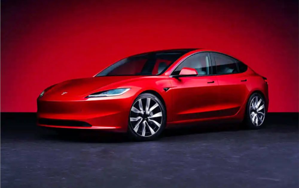 Tesla Model 3 Sedan
